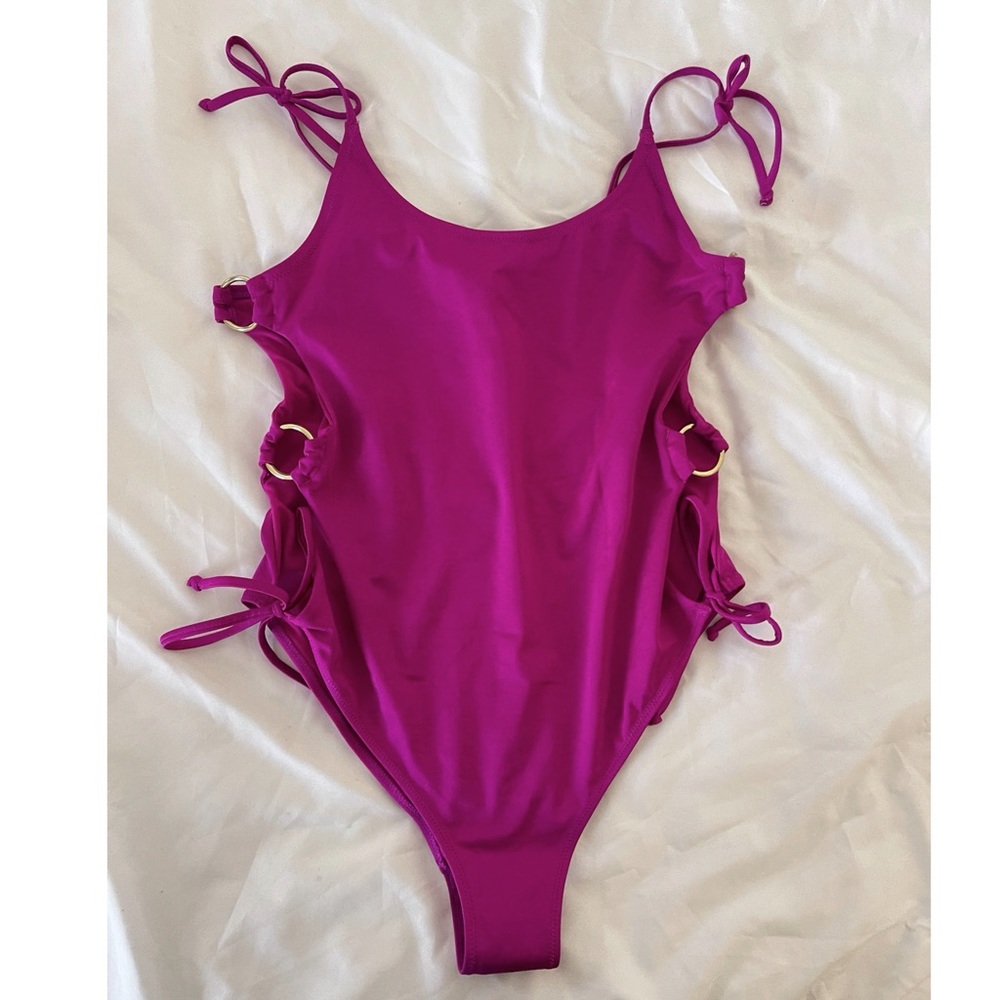 H&M One Piece Swimsuit